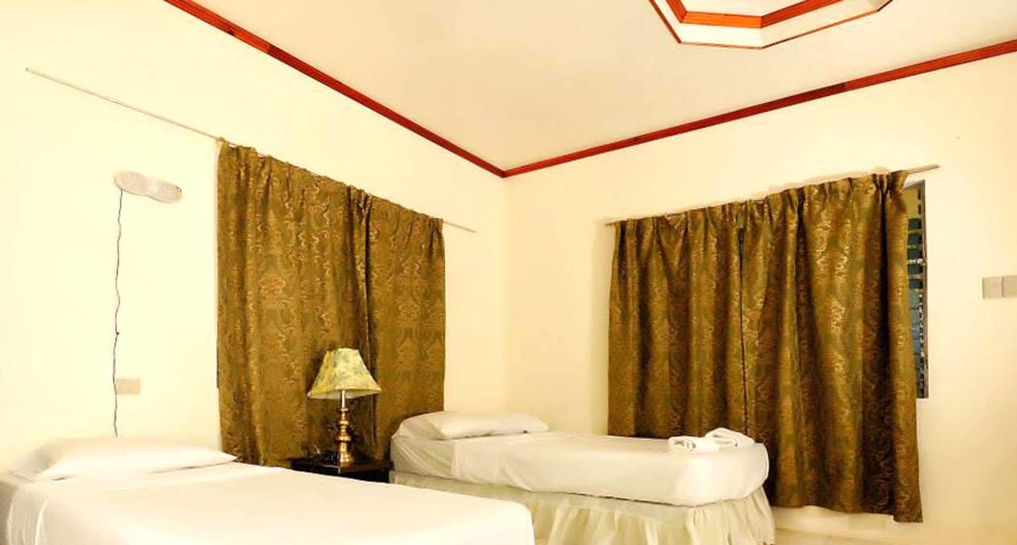 Bano Beach Resort Himensulan Exterior foto
