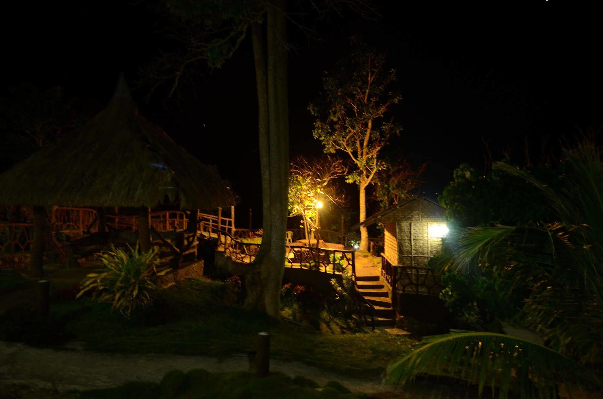 Bano Beach Resort Himensulan Exterior foto